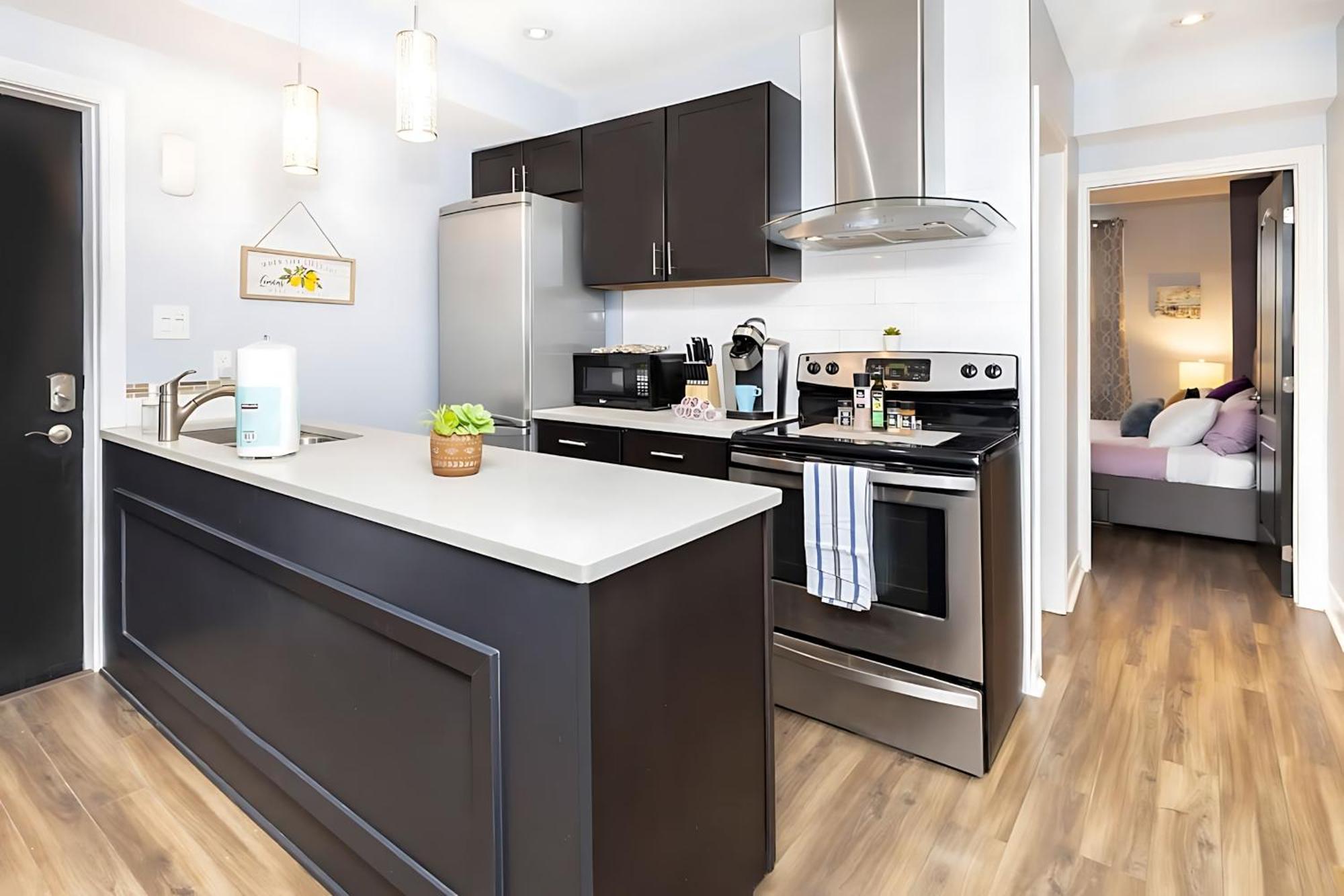 Pet Friendly - 1Br Newly Renovated Apartment Оттава Екстер'єр фото
